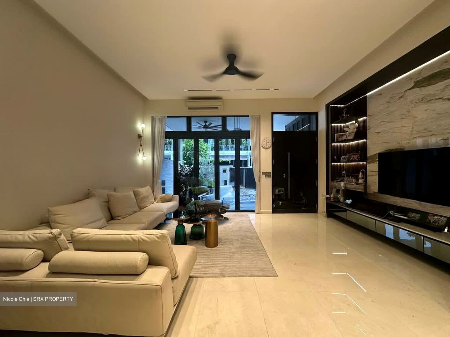 Luxus Hills (ph 7) (D28), Terrace #556849261